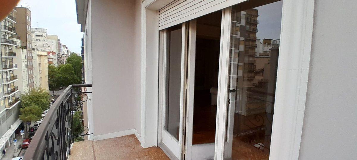 Foto de VENTA SEMIPISO 4 AMB + DEP. Y COCHERA - CENTRO, imagen 5