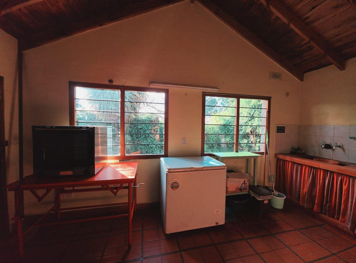 Foto de CASA QUINTA 3 AMB QUINCHO JARDINES PERALTA RAMOS, imagen 3