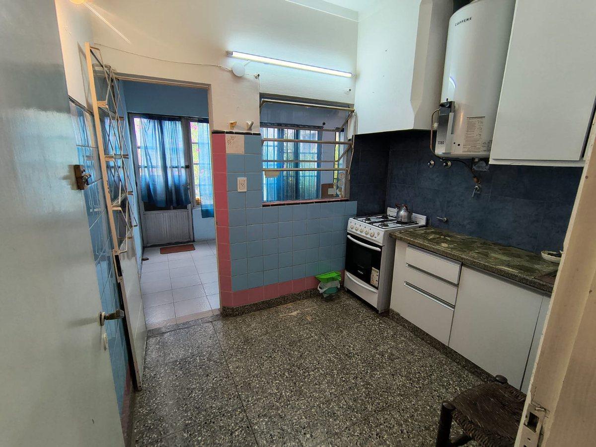 Foto de VENTA CASA 3 AMB + DEPTO 2 AMB B.Florencio Sanchez, imagen 1