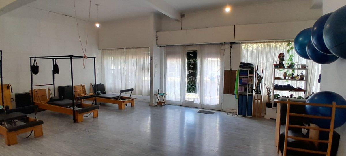 Foto de VENTA DE LOCAL CON OPCIÓN DE HACER PH 2 AMB Y LOC., imagen 4