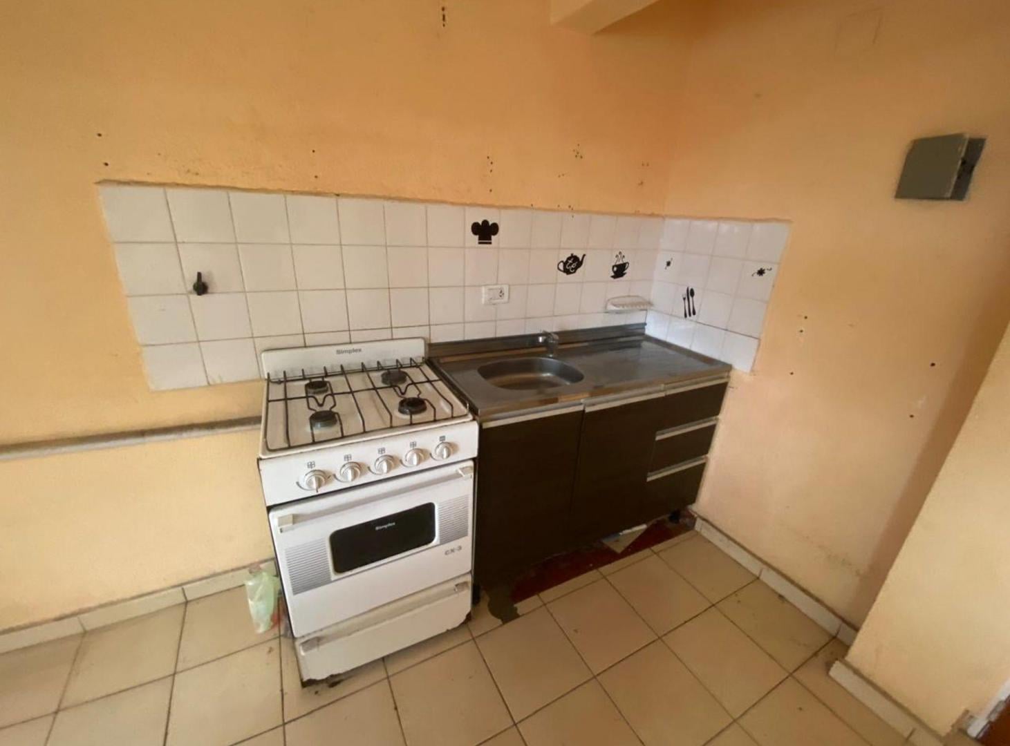 Foto de VENTA DEPARTAMENTO 3 AMB BARRIO REGIONAL, imagen 2