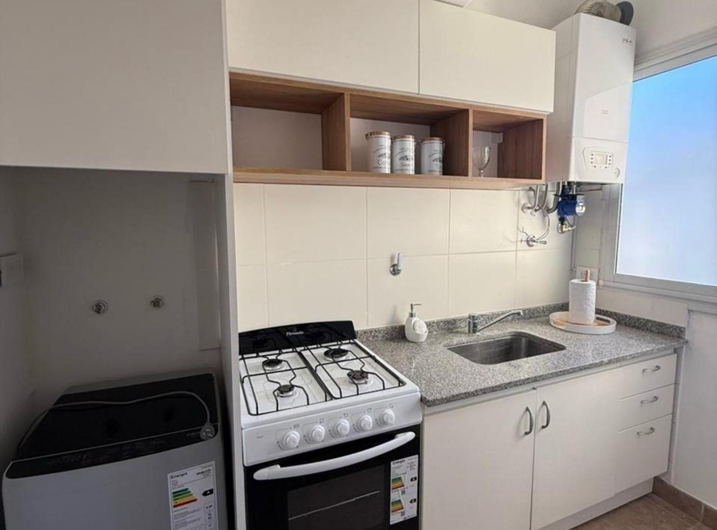 Foto de Venta Depto 3 amb con depend, Terraza en Centro, imagen 2