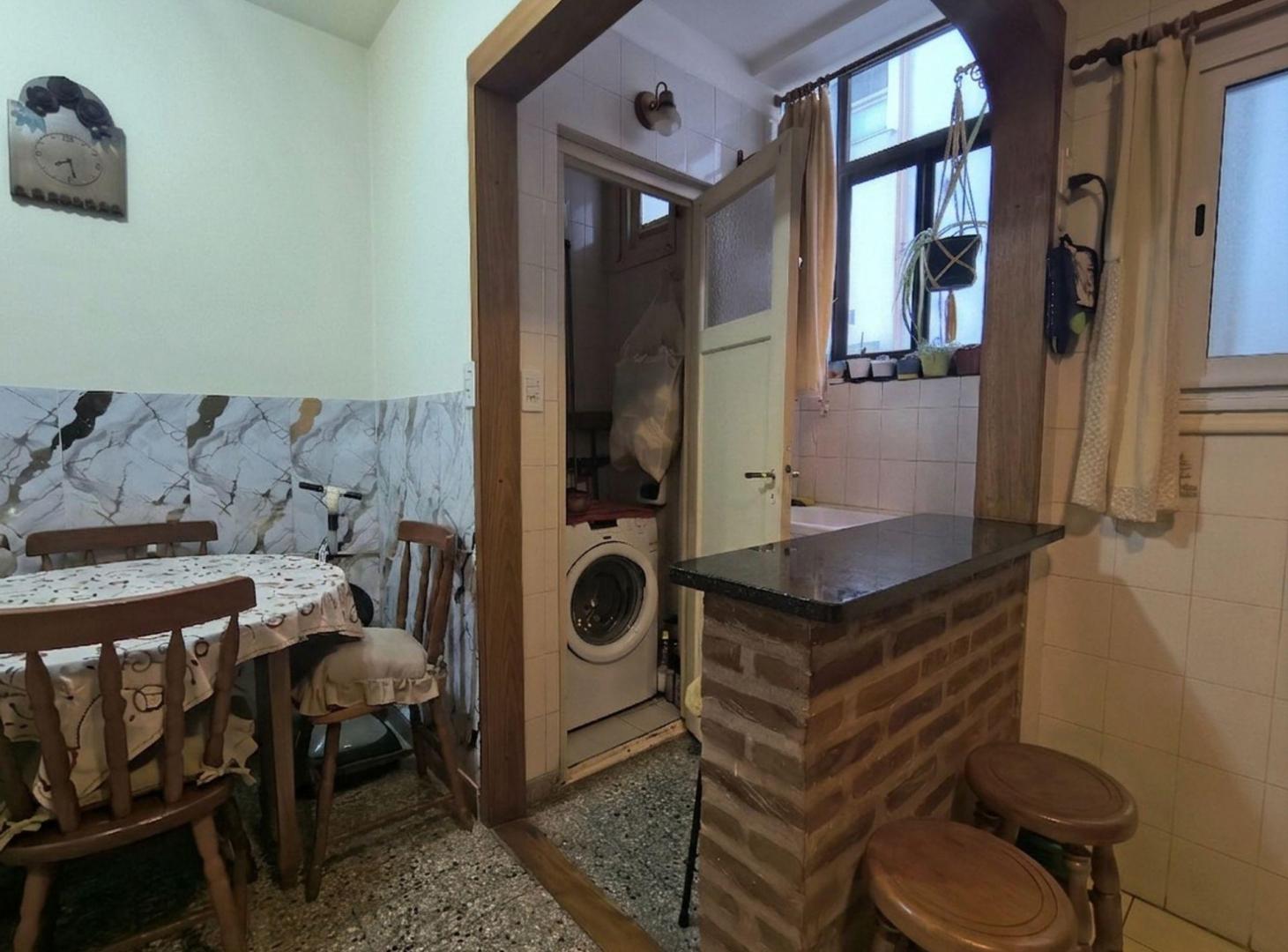 Foto de DEPTO 3 AMB EN VENTA A METROS DE PLAZA COLÓN, imagen 5