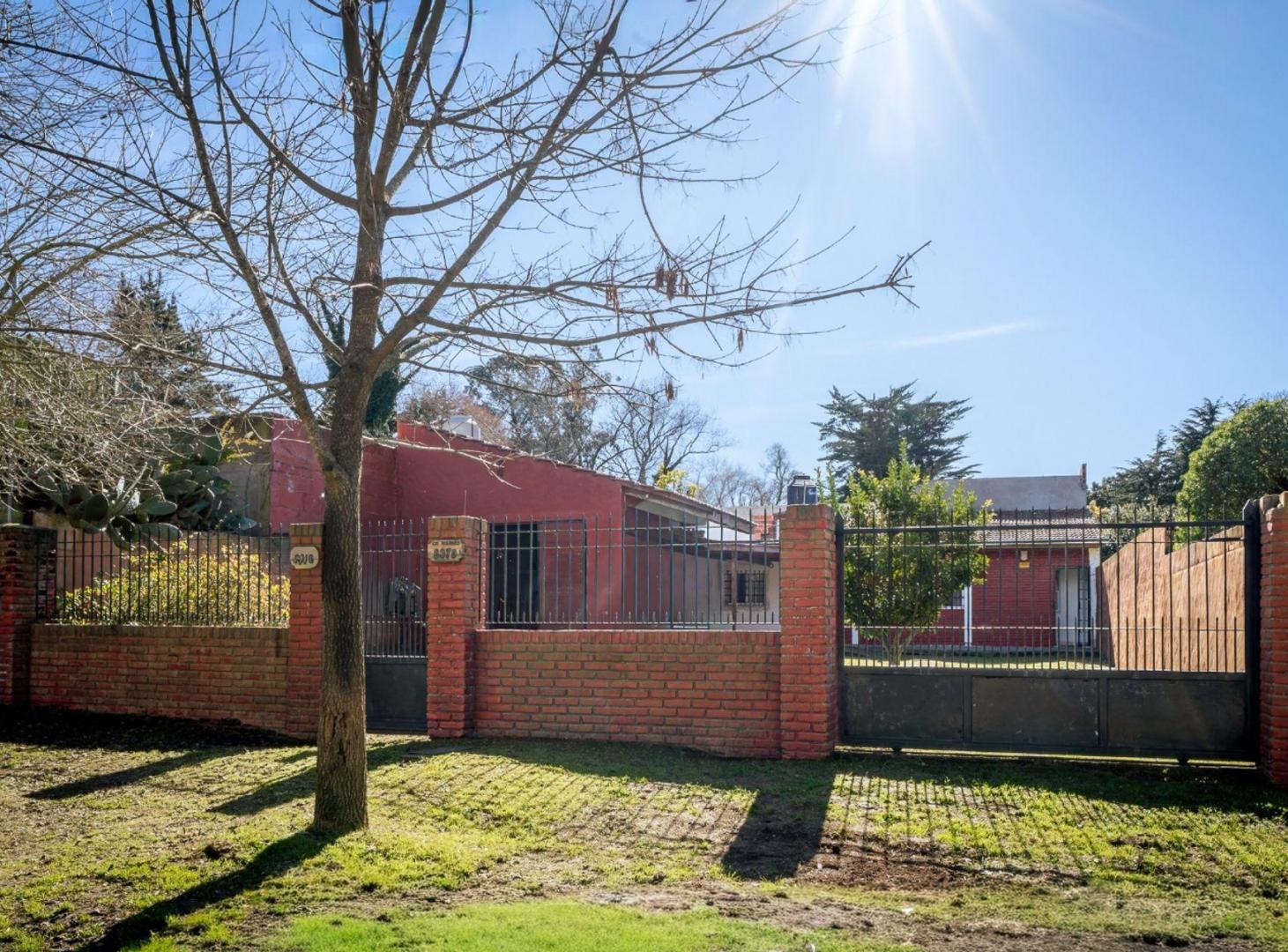 Foto de VENTA CASA CON PARQUE LAS DALIAS, imagen 2