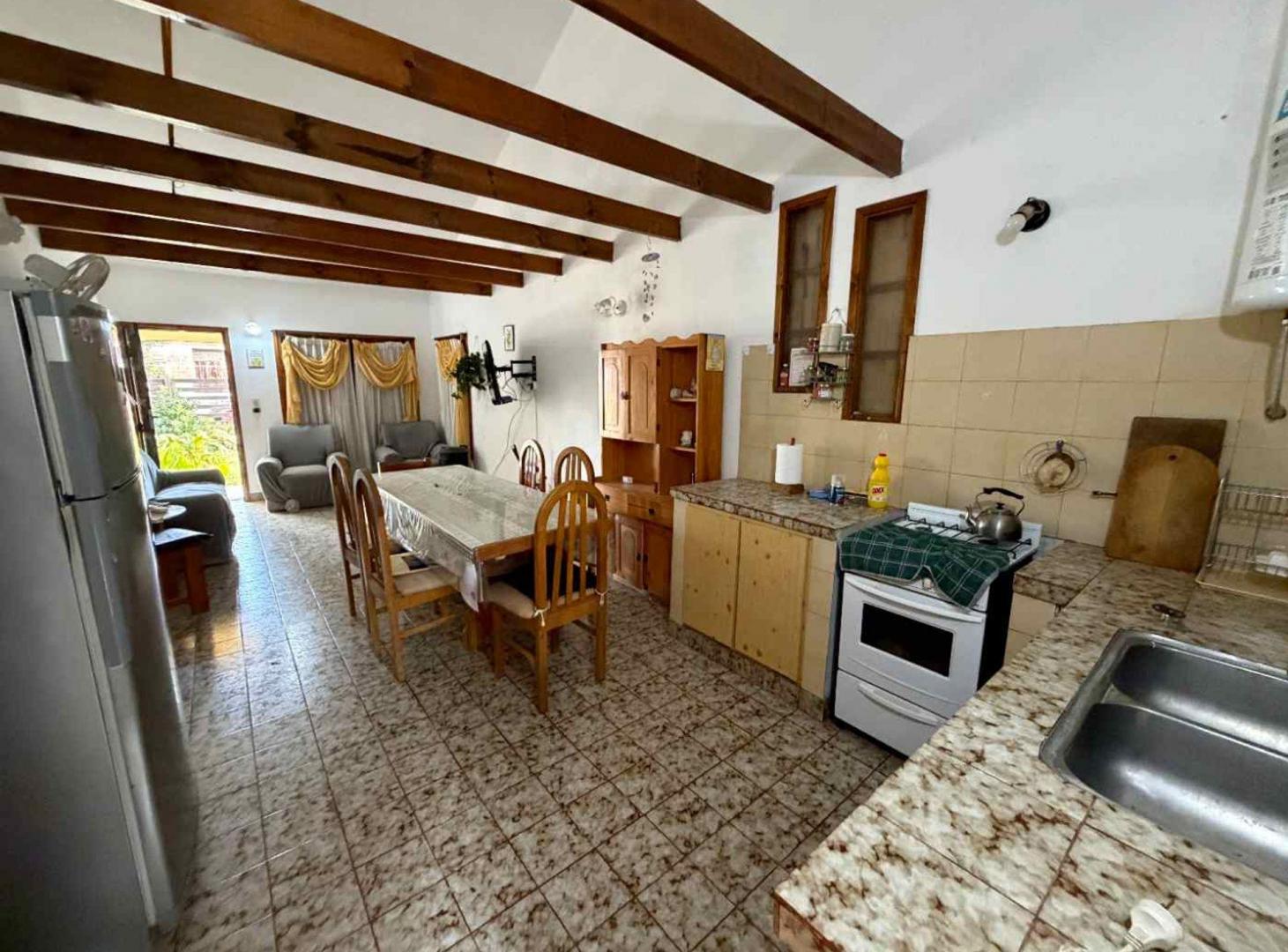 Foto de VENTA CASA 3 AMBIENTES + DEPARTAMENTO SANTA CLARA, imagen 1