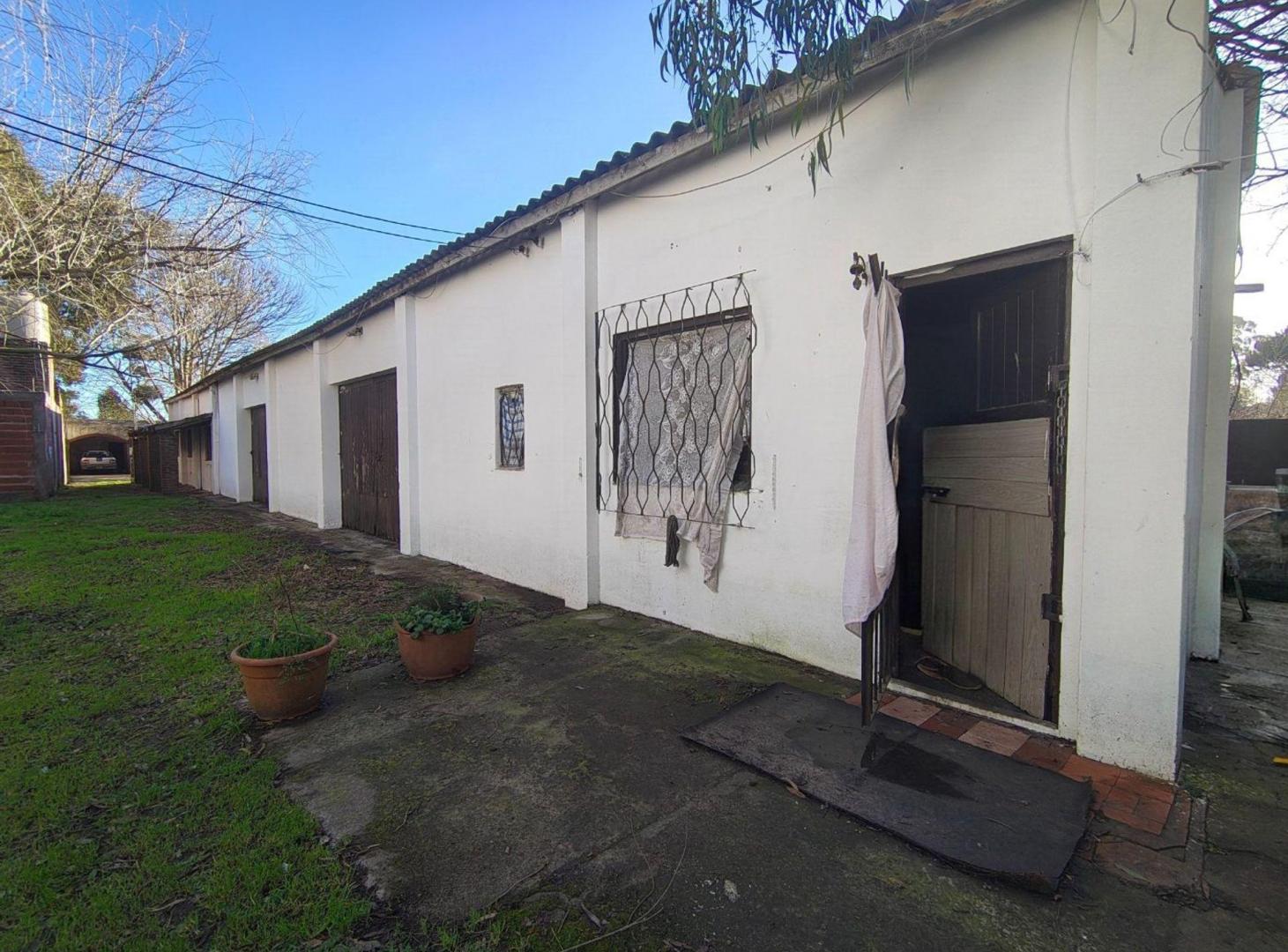 Foto de VENTA 2 GALPONES MAS 4 DEPARTAMENTOS A REFACCIONAR, imagen 3