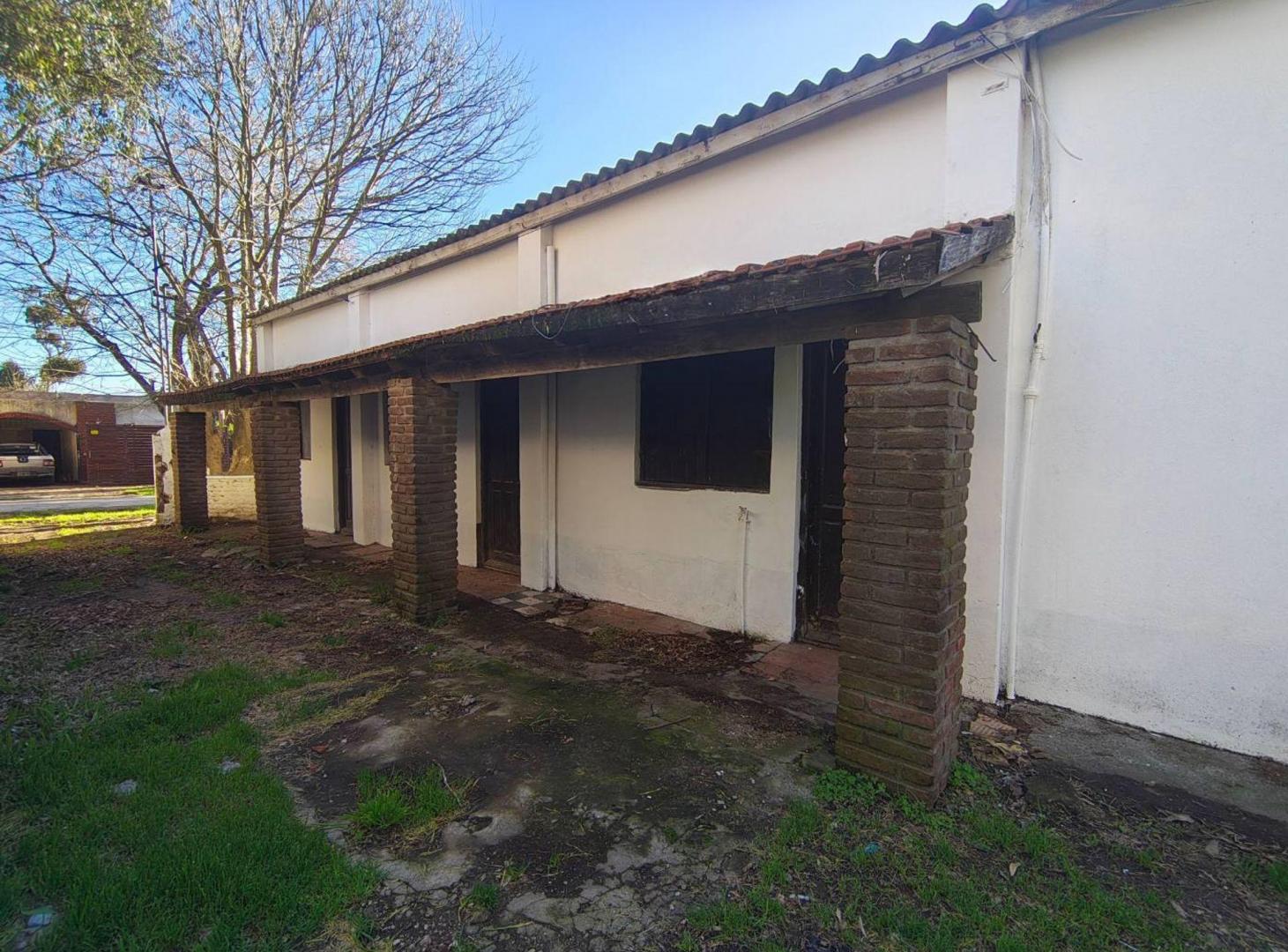 Foto de VENTA 2 GALPONES MAS 4 DEPARTAMENTOS A REFACCIONAR, imagen 1