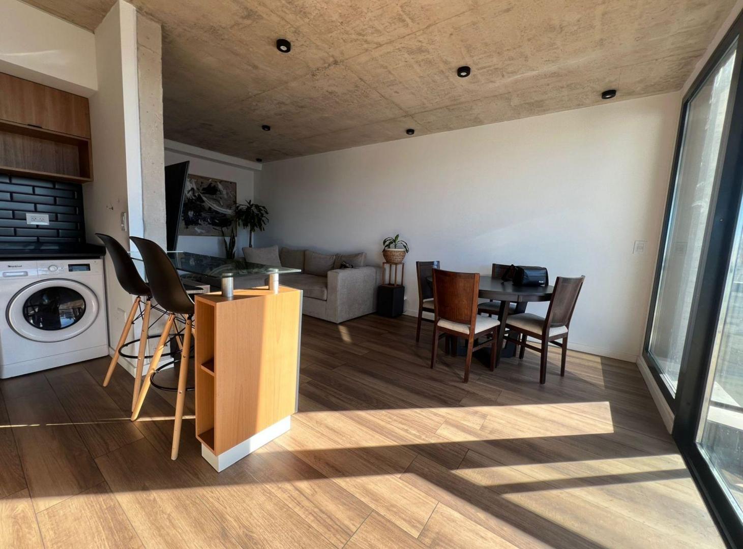Foto de ALQUILER DEPARTAMENTO 2 AMBIENTES COCHERA CHAUVIN, imagen 3