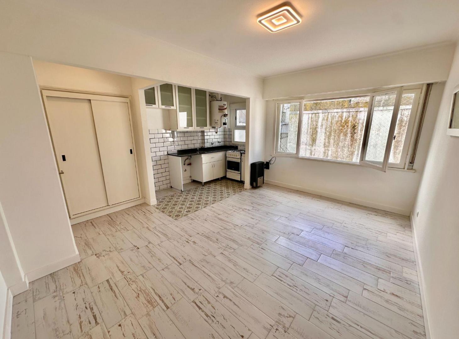 Foto de VENTA DPTO. 2 AMB. LATERAL RECICLADO ALDREY, imagen 2