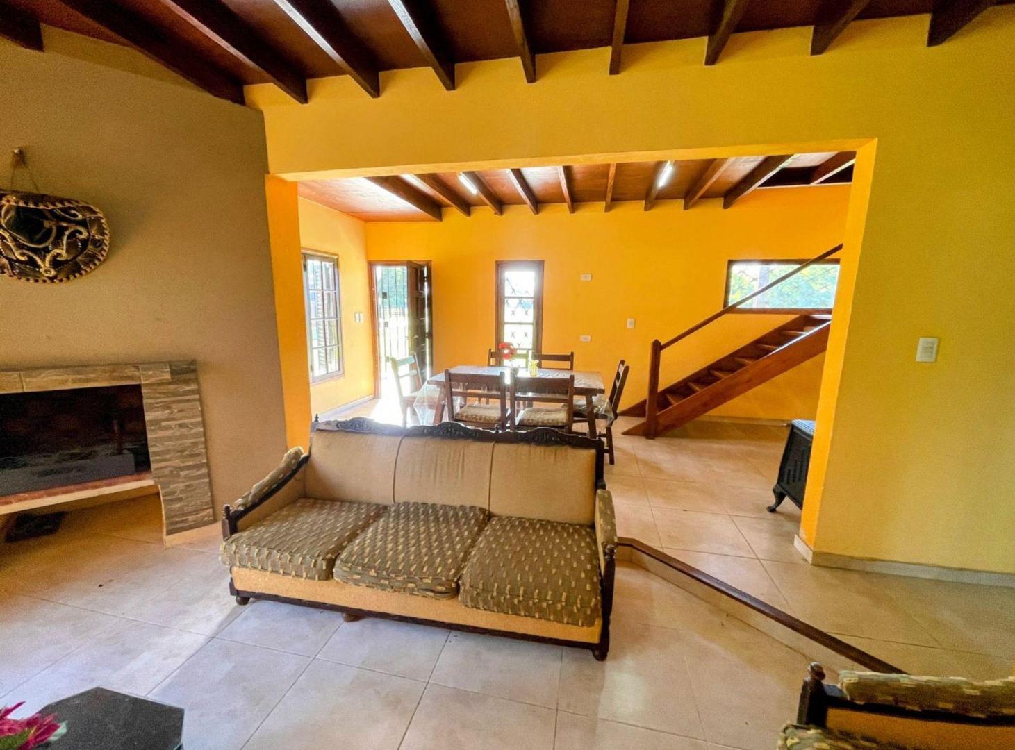 Foto de VENTA CASA 4 AMBIENTES C/ PARQUE LAS LOMAS MIRAMA, imagen 5