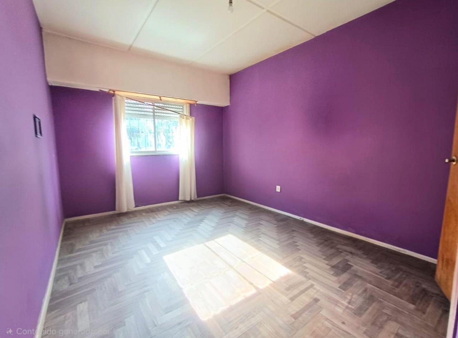 Foto de VENTA DEPARTAMENTO 4 AMBIENTES, BAÑO Y TOILETTE, imagen 3
