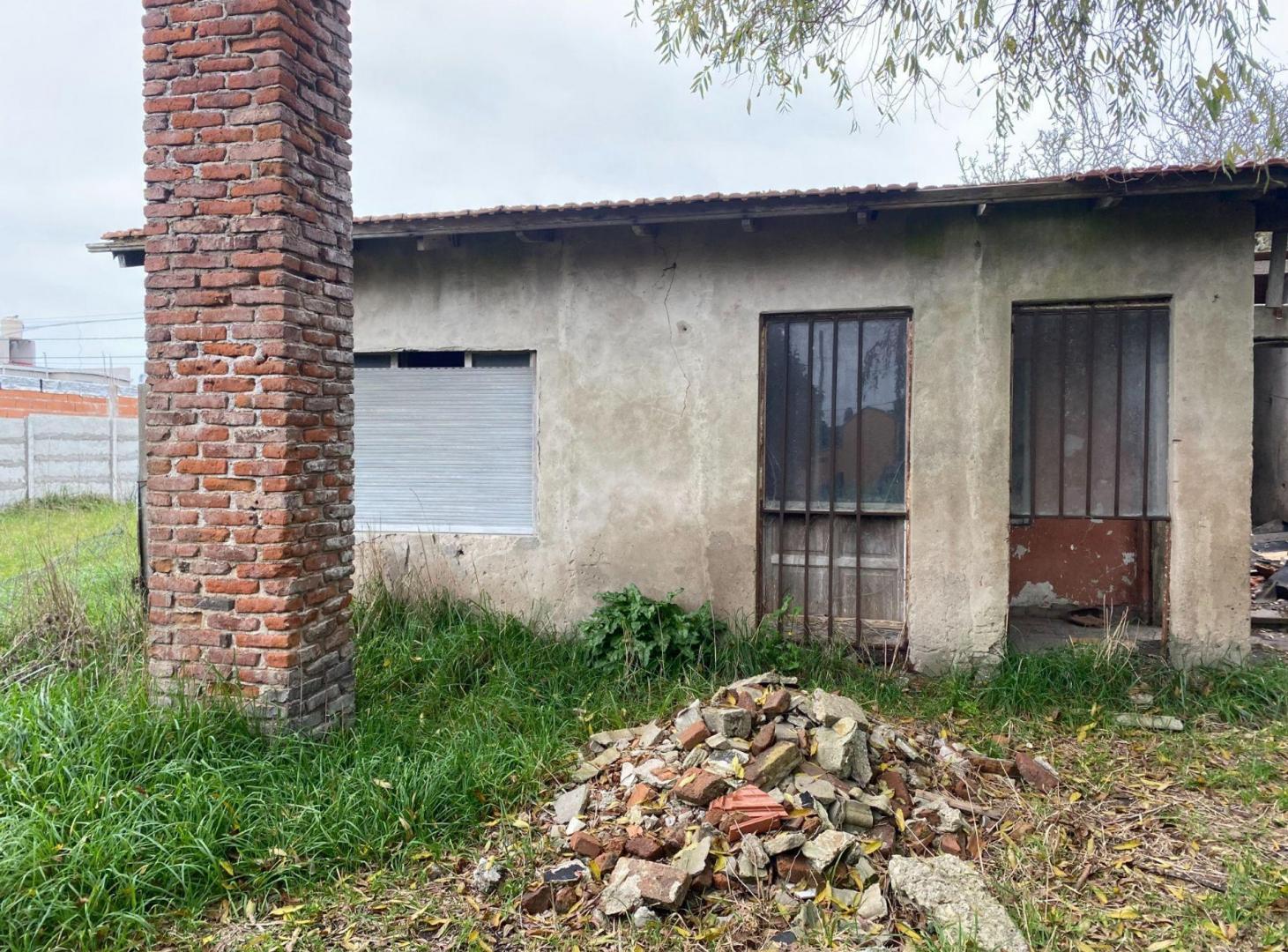 Foto de VENTA CASA A RECICLAR EN 2 LOTES EN SANTA CLARA, imagen 5