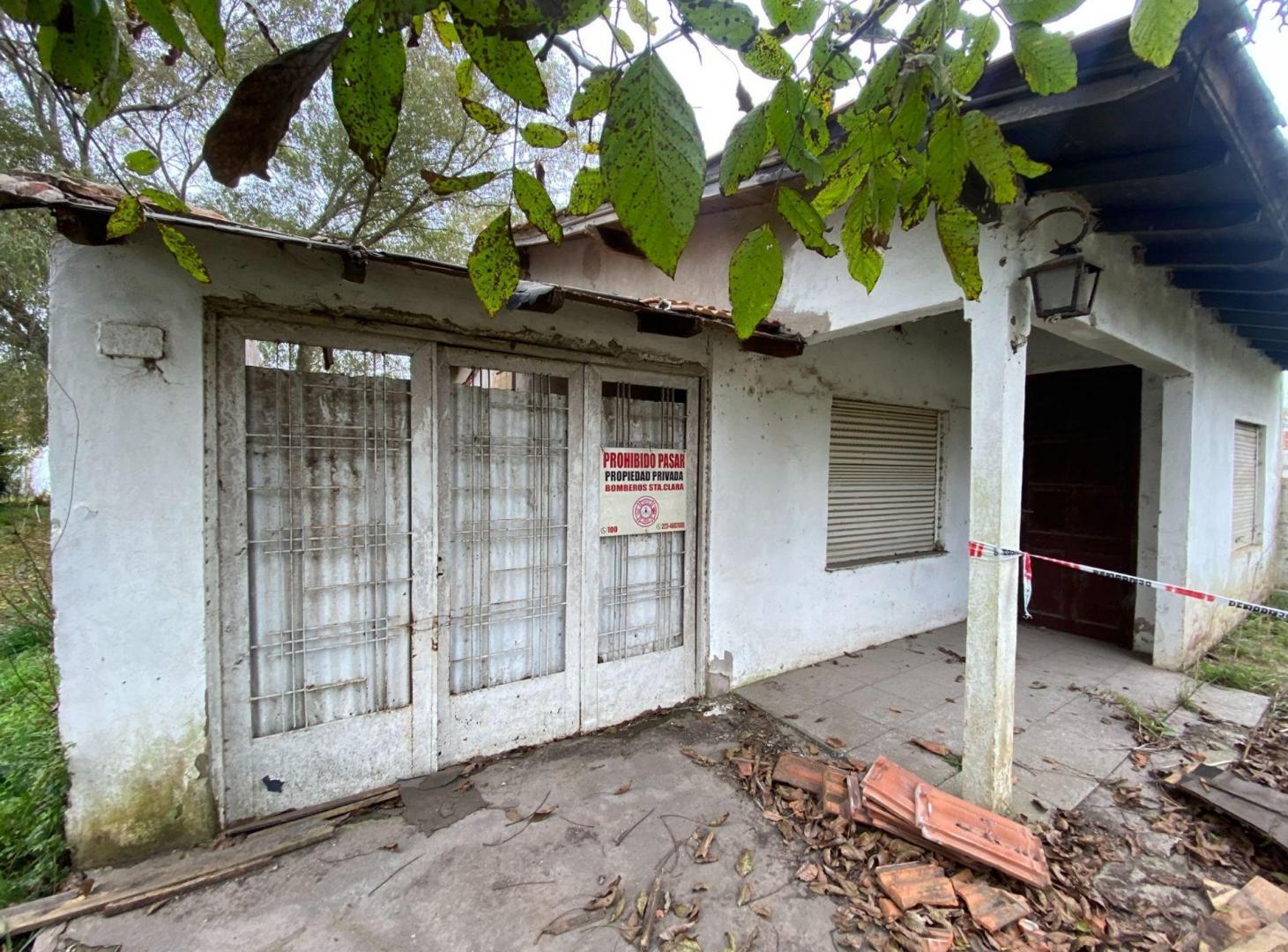 Foto de VENTA CASA A RECICLAR EN 2 LOTES EN SANTA CLARA, imagen 1