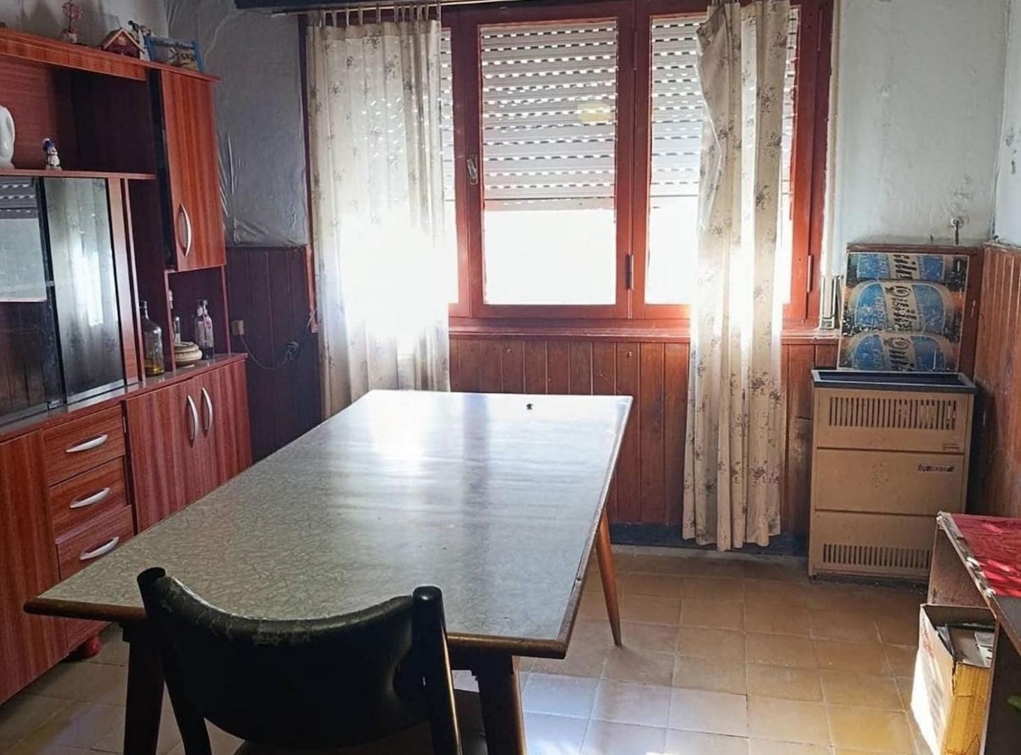 Foto de VENTA CASA 3 AMBIENTES + DEPTO (A REFACCIONAR), imagen 5
