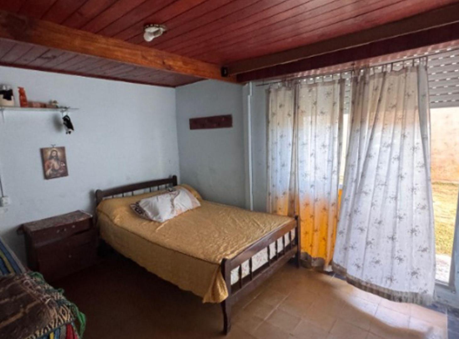 Foto de VENTA CASA 3 AMBIENTES + DEPTO (A REFACCIONAR), imagen 2