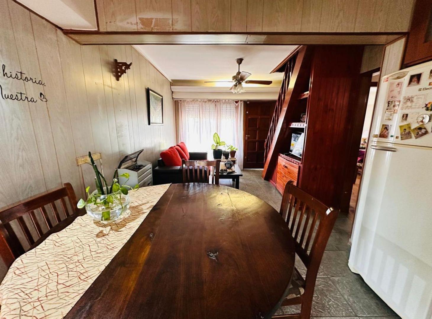 Foto de VENTA CASA 4 AMBIENTES COCHERA BARRIO LIBERTAD, imagen 1