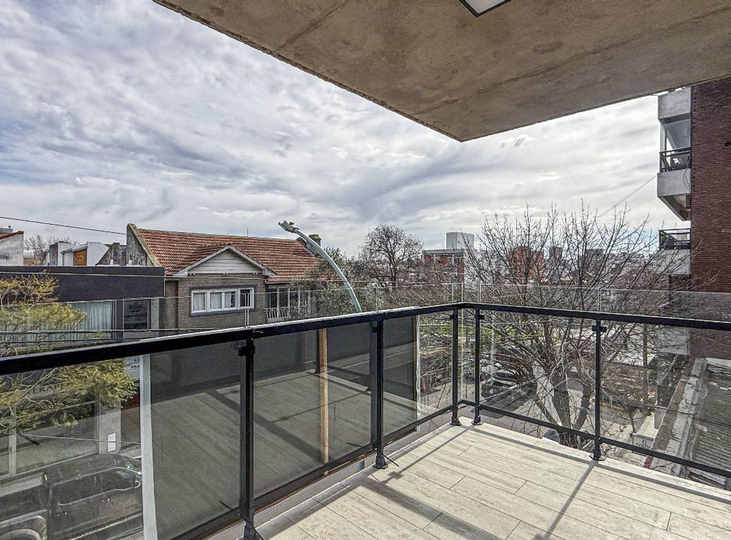 Foto de VENTA DEPARTAMENTO 3 AMB FRENTE CON BALCON CHAUVIN, imagen 4