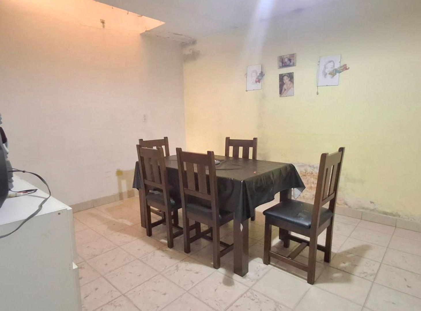 Foto de VENTA DOS PH EN BLOCK PATIO Y COCHERA DESCUBIERTA, imagen 2