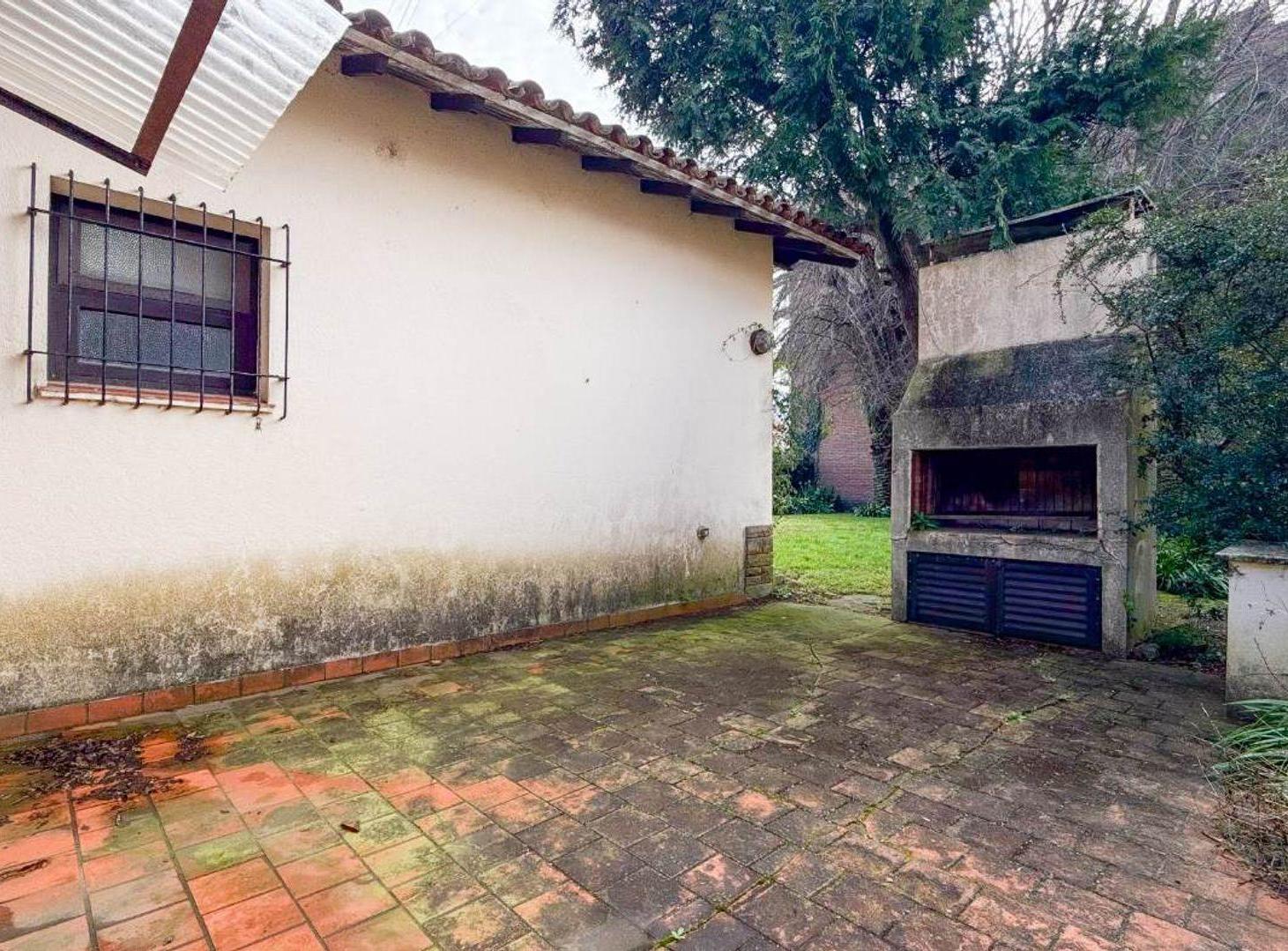 Foto de VENTA CASA 4 AMBIENTES DEPENDENCIA MIRAMAR PARQUE, imagen 3