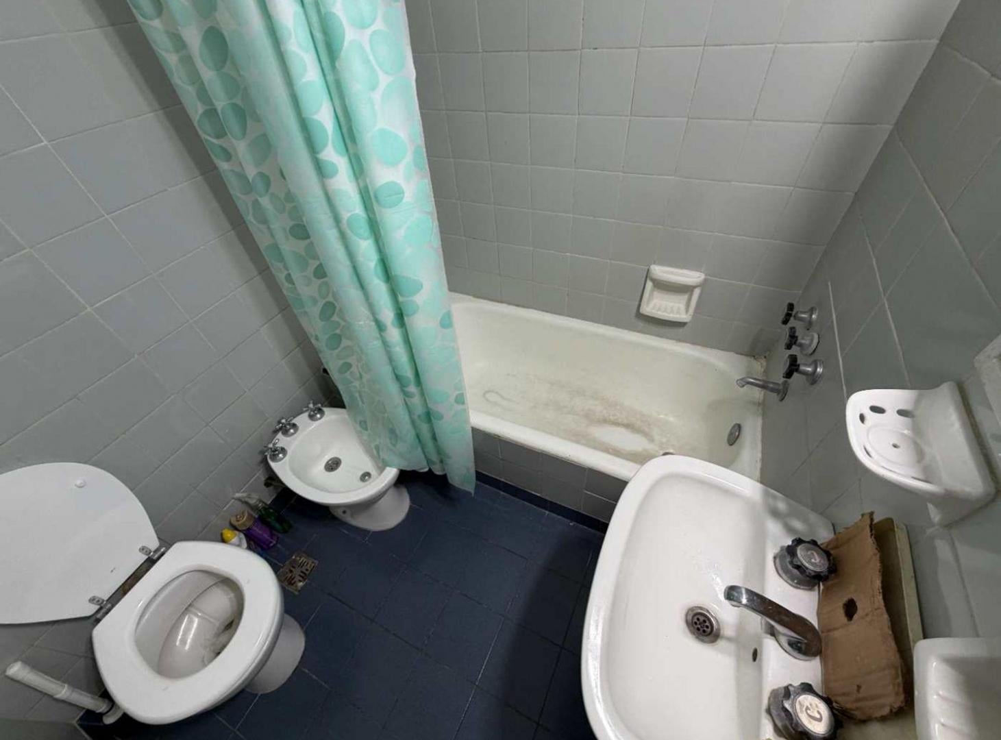 Foto de VENTA DEPARTAMENTO 2 AMBIENTES BALCON FRENTE, imagen 3