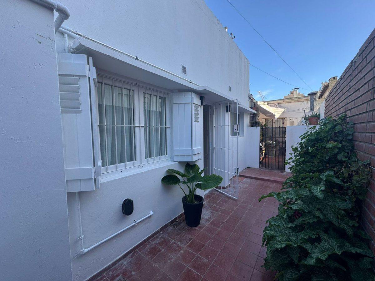 Foto de VENTA PH DE DOS AMB RECICLADO CON PATIO, imagen 4