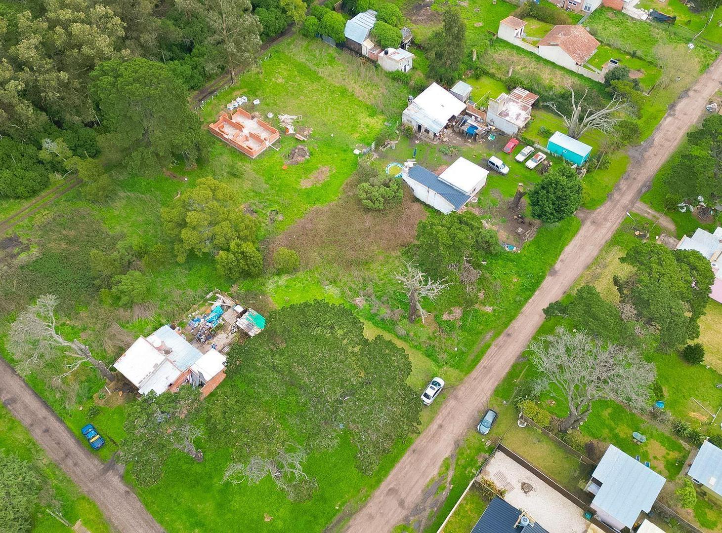 Foto de VENTA LOTE DE 405 M² EN LOS ACANTILADOS, imagen 2