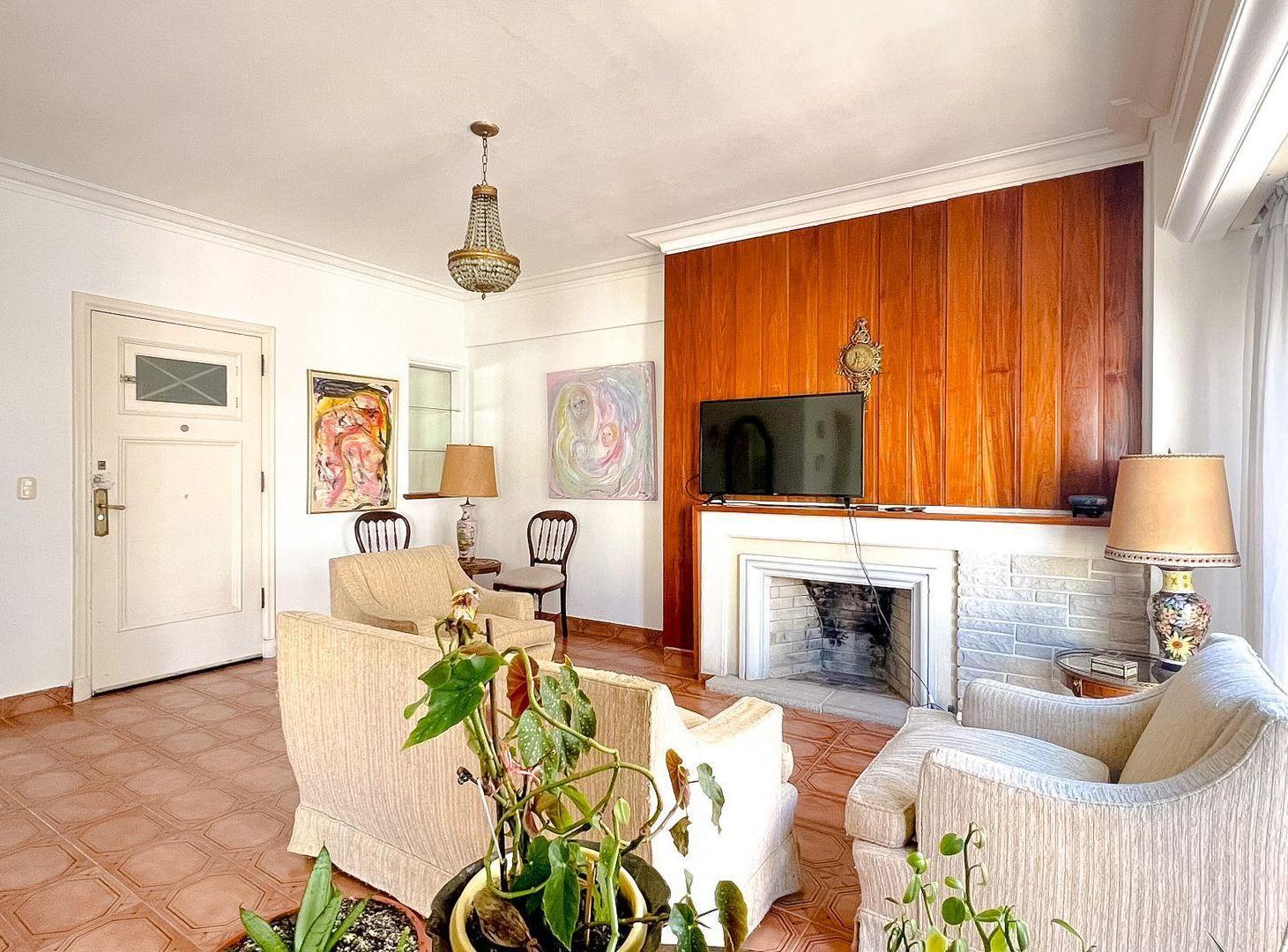 Foto de VENTA DEPARTAMENTO 4 AMBIENTES AL FRENTE CENTRO, imagen 5