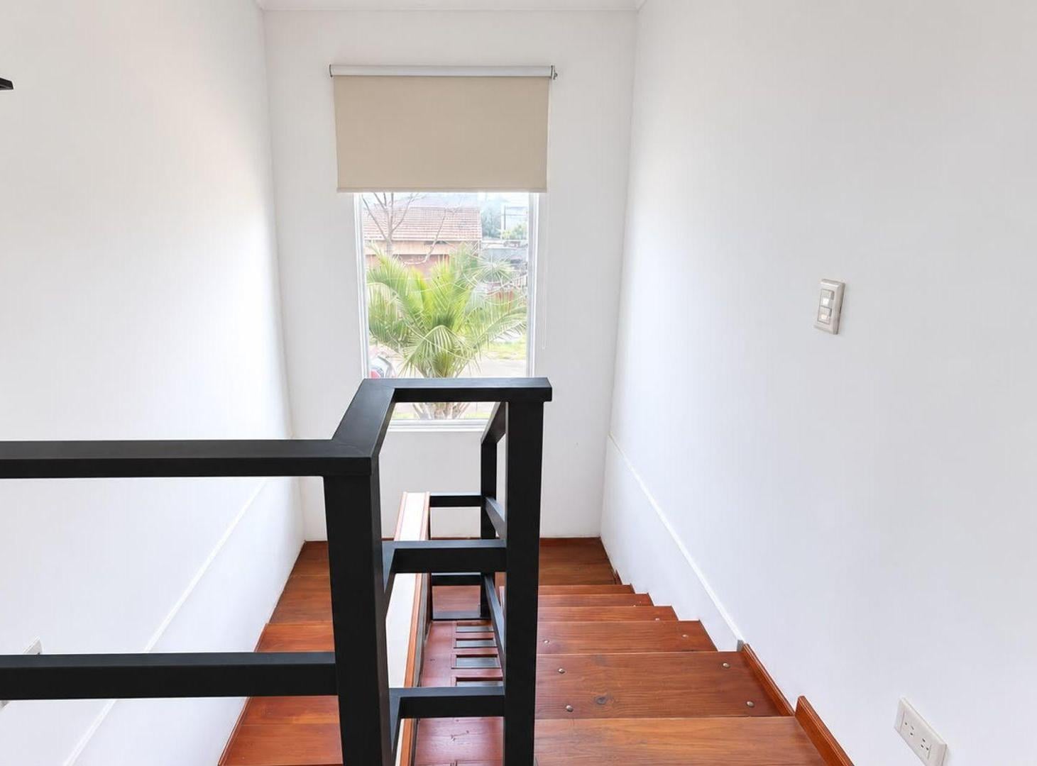 Foto de VENTA CASA 4 AMBIENTES MODERNA SANTA CLARA, imagen 2