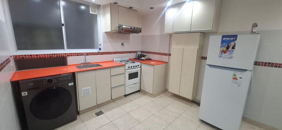 Foto de VENTA DEPARTAMENTO 3 AMBIENTES RECICLADO INTERNO, imagen 2