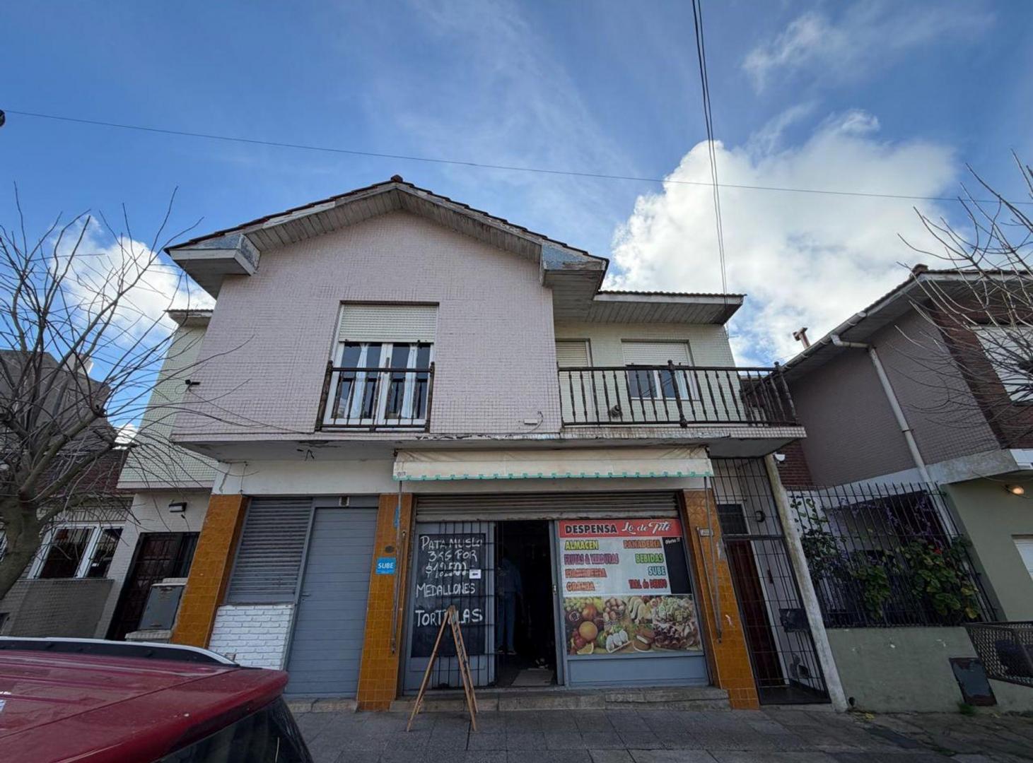 Foto de VENTA LOCAL COMERCIAL 89M2 PUNTA MOGOTES, imagen 1