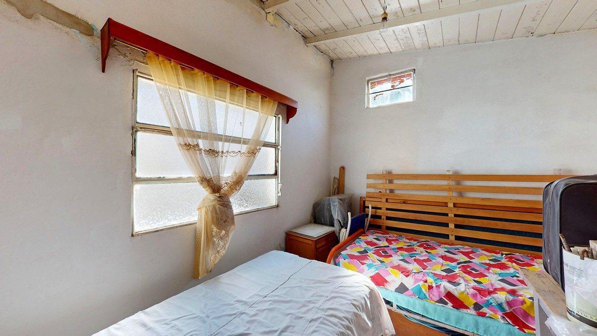 Foto de VENTA PH 3 AMBIENTES A REFACCIONAR, imagen 2