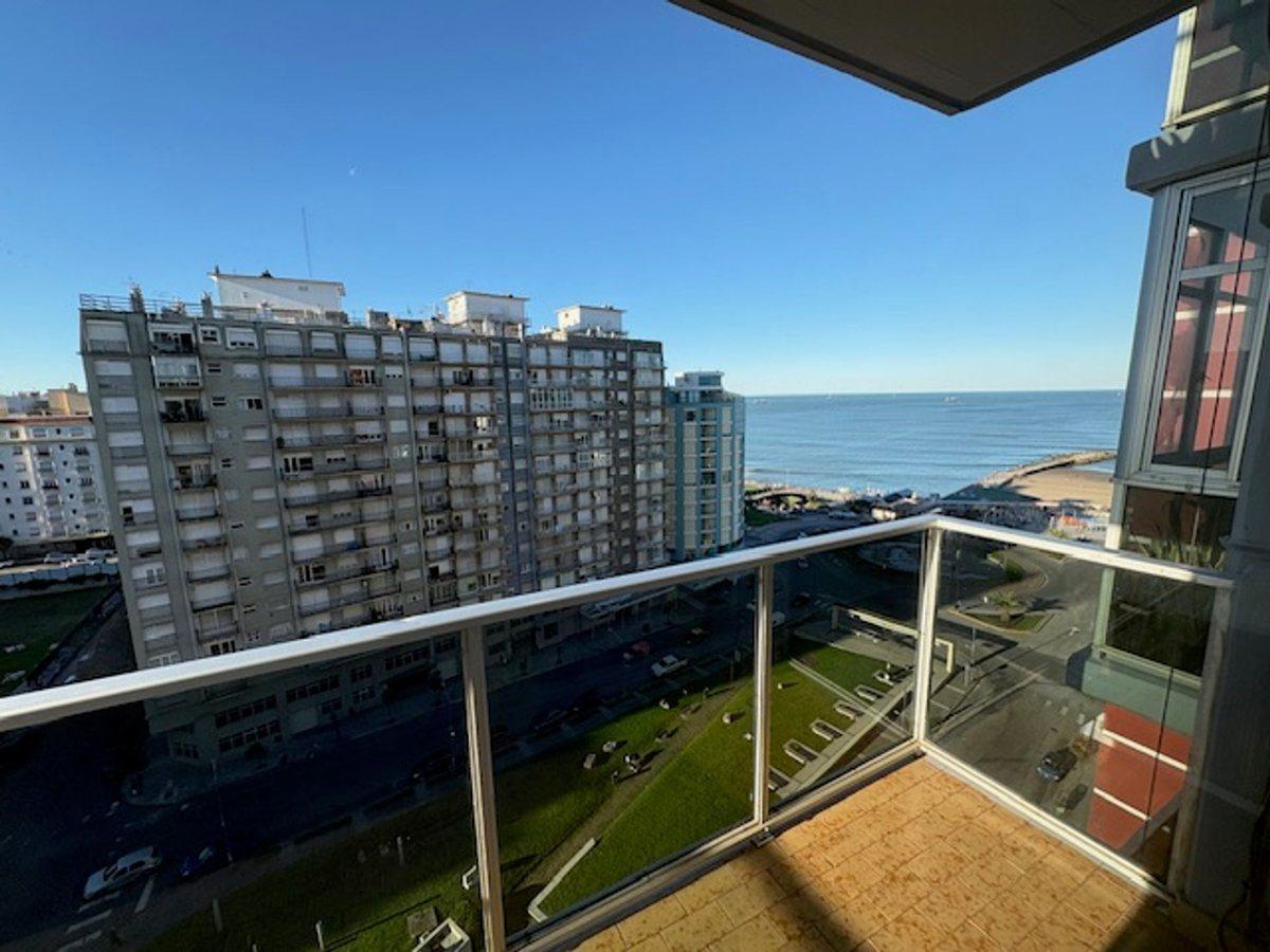 Foto de VENTA SEMIPISO FRENTE AL MAR CON COCHERA, imagen 4