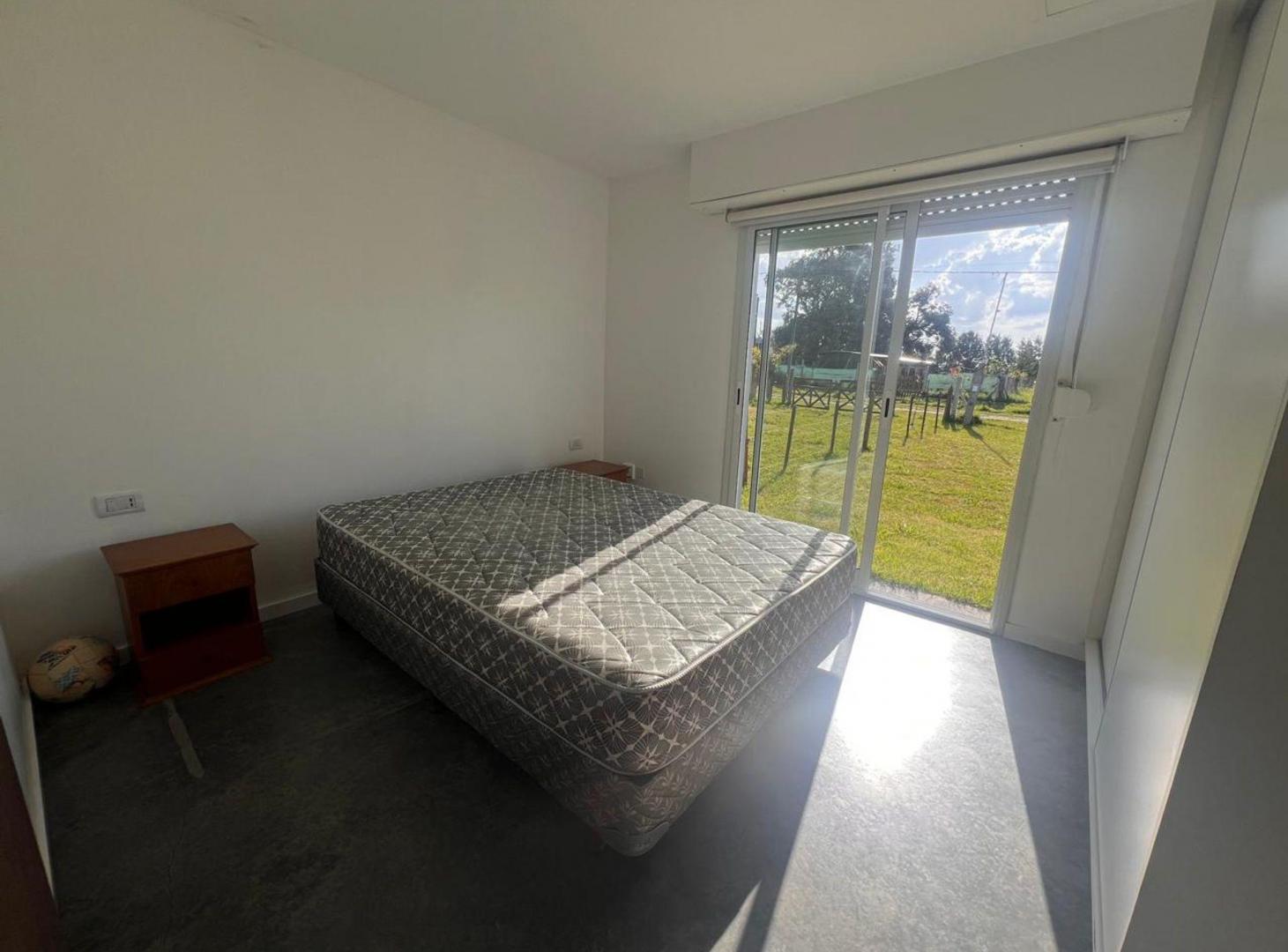 Foto de VENTA CASA 2 AMBIENTES CON PARQUE LA CALETA, imagen 3