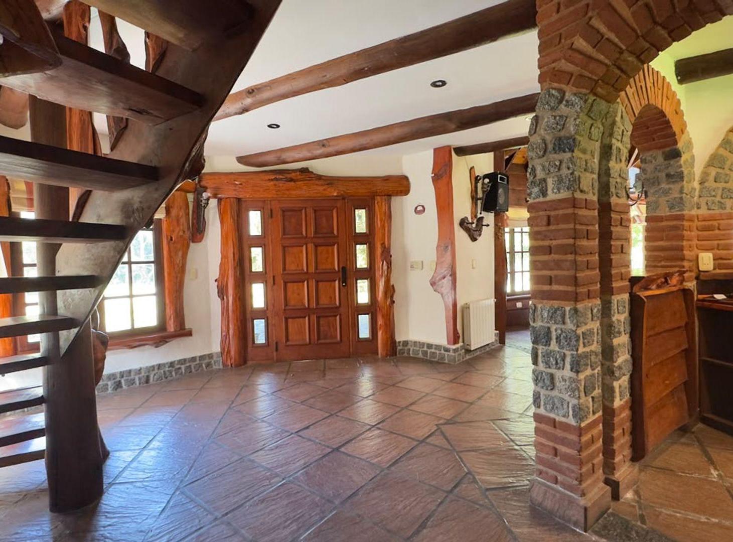 Foto de VENTA CHALET 4 AMB PILETA QUINCHO LOS ACANTILADOS, imagen 5