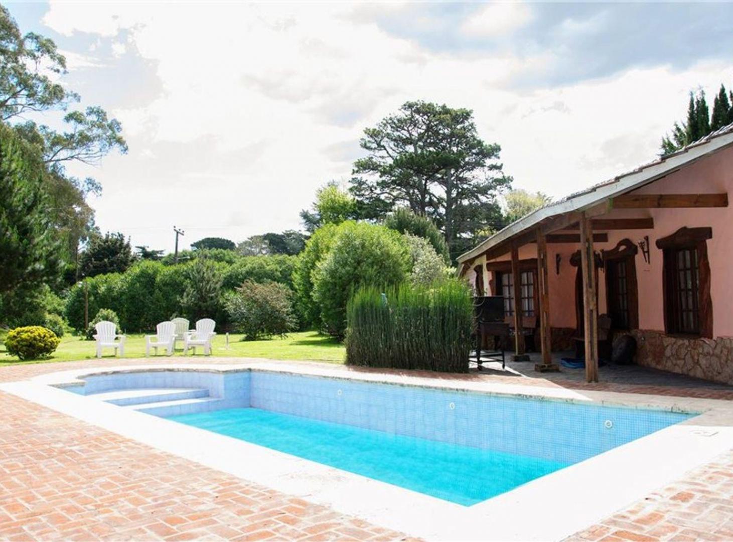 Foto de VENTA CHALET 4 AMB PILETA QUINCHO LOS ACANTILADOS, imagen 1