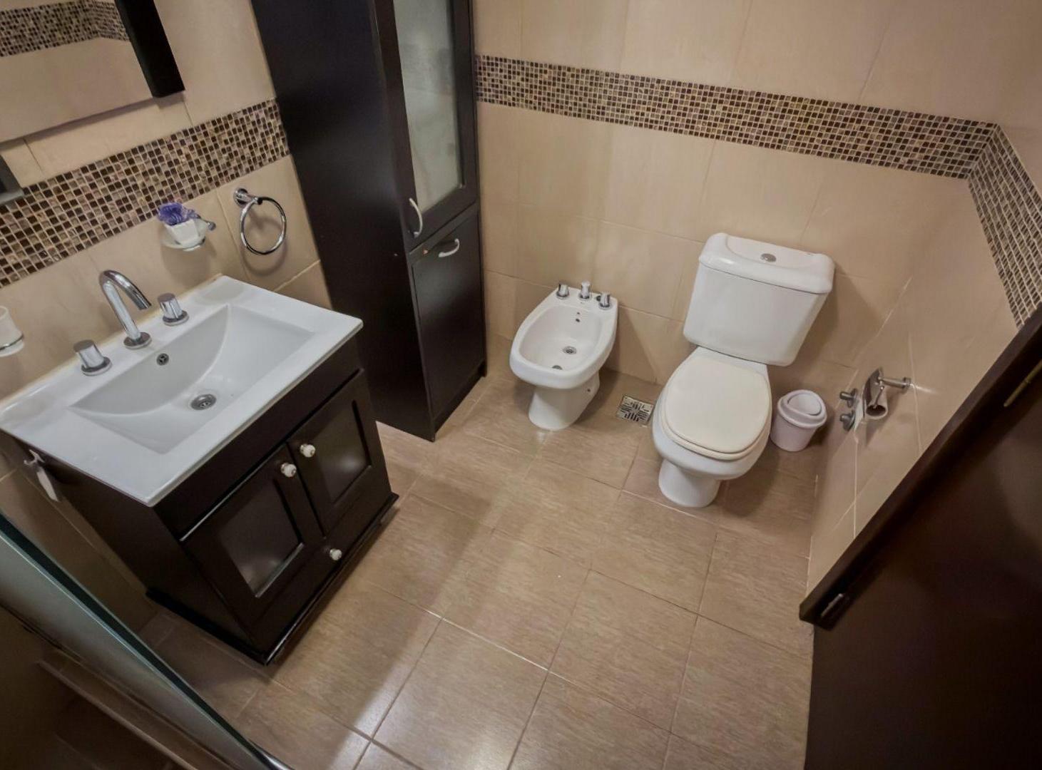 Foto de VENTA CASA 5 MODERNA QUINCHO JARDIN PUNTA MOGOTES, imagen 5