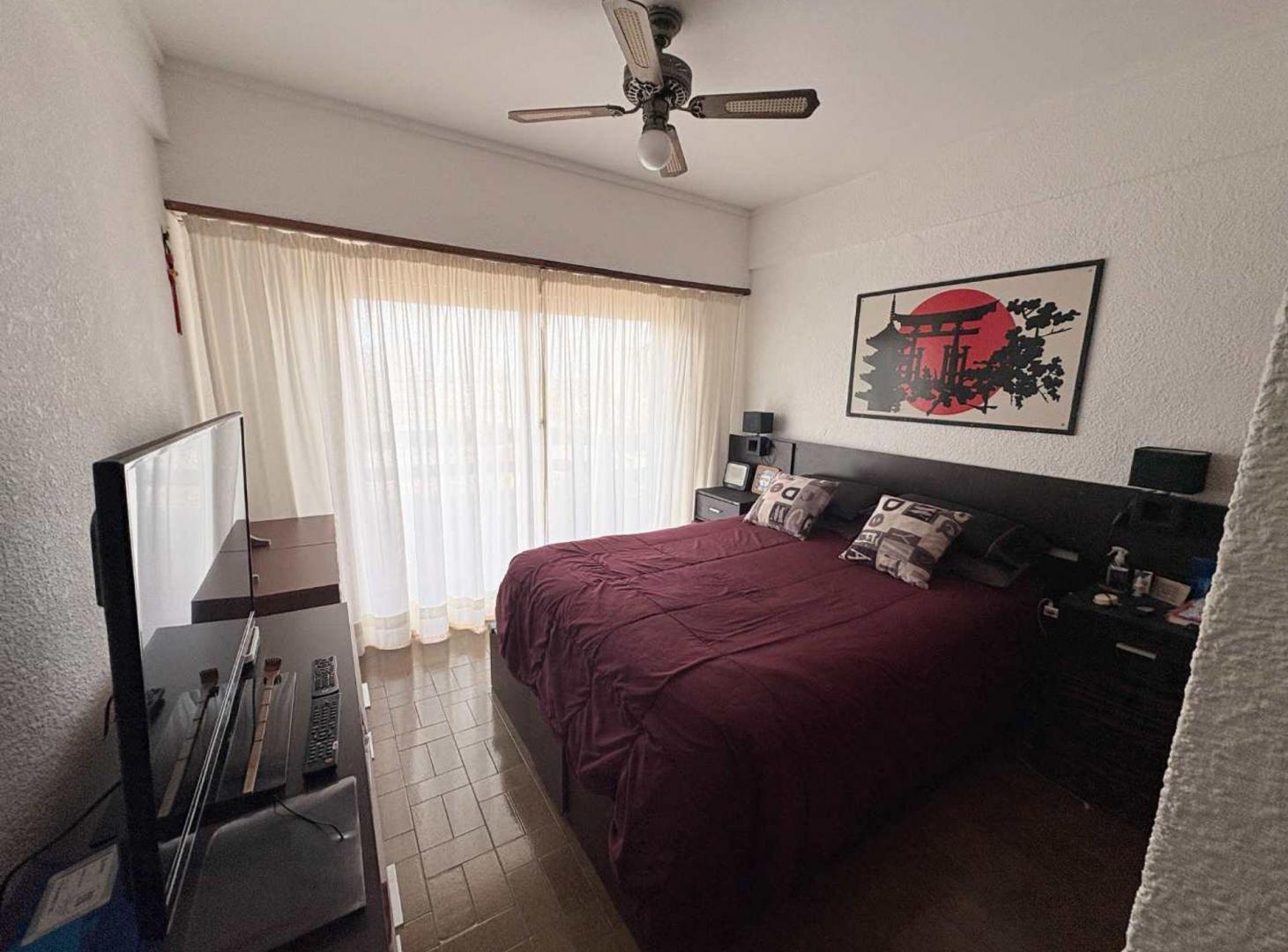Foto de Venta departamento 3 amb. con dependencia Miramar, imagen 2