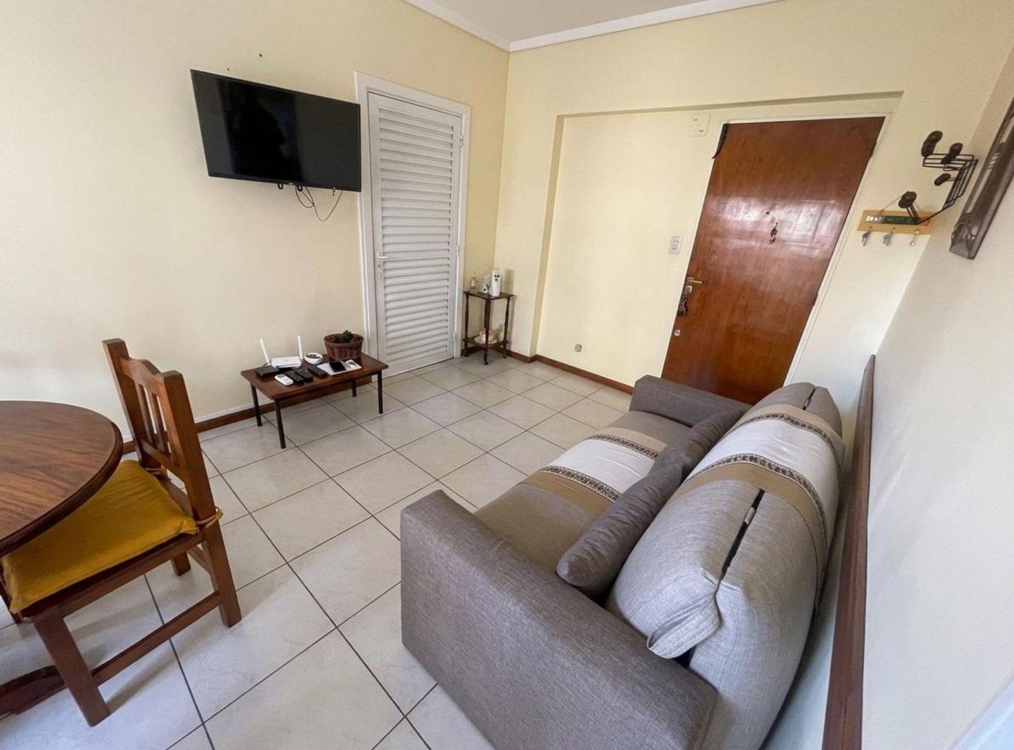 Foto de Venta departamento 2 ambientes al frente La perla, imagen 2