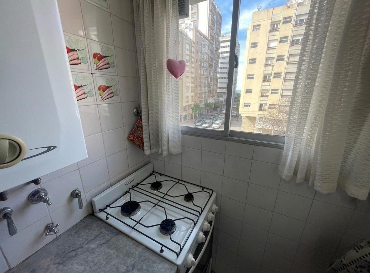 Foto de Venta departamento 2 ambientes al frente La perla, imagen 3