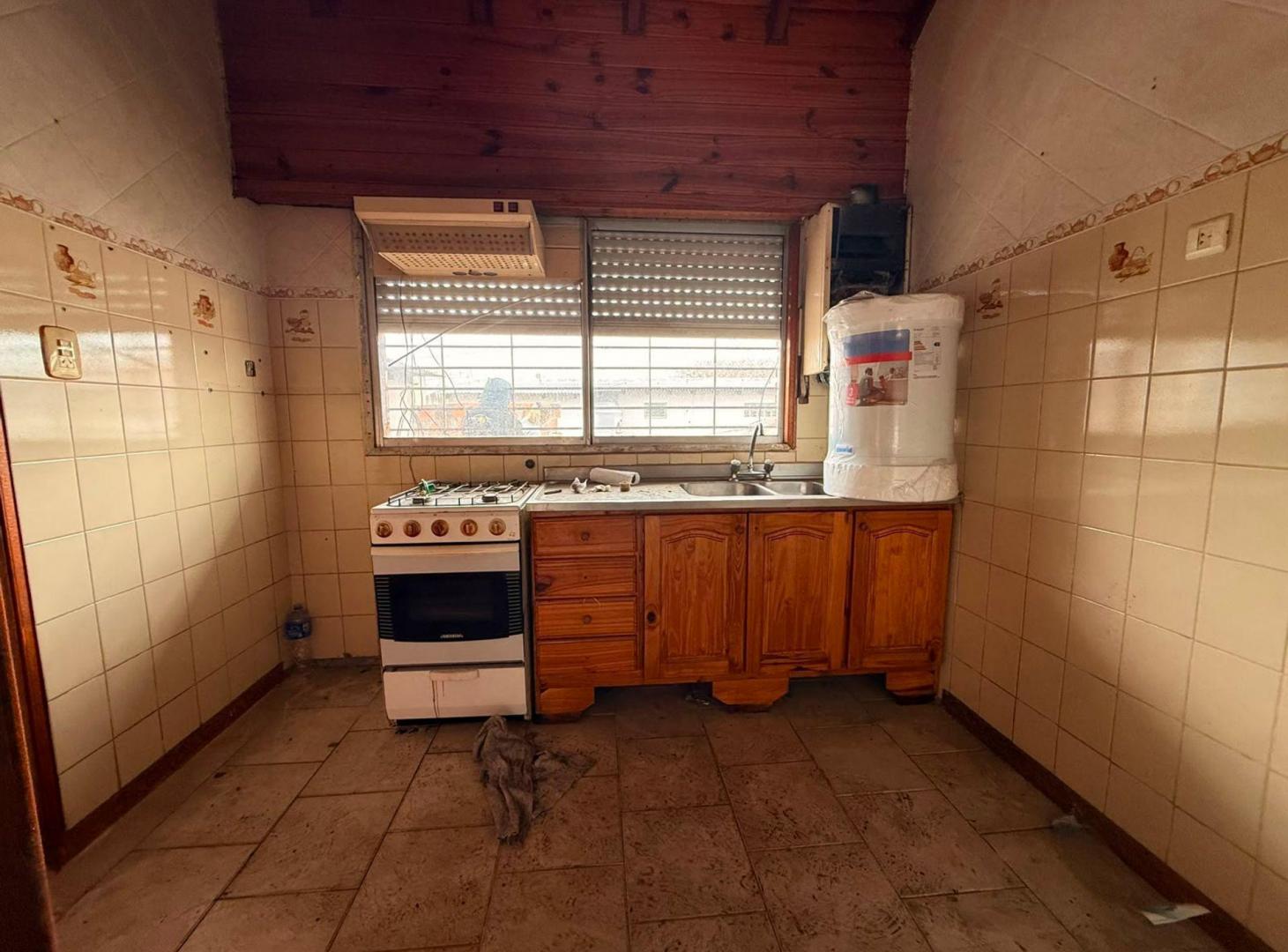 Foto de VENTA EN BLOCK - LOCAL + 2 PH EN LAS AVENIDAS, imagen 3