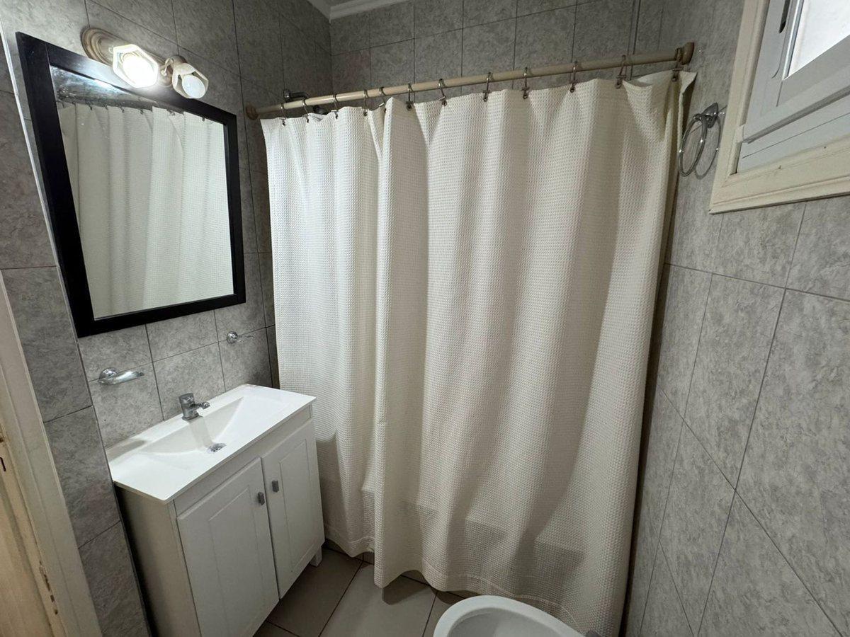 Foto de VENTA DEPTO 2 AMB LUMINOSO EN ZONA GUEMES, imagen 5