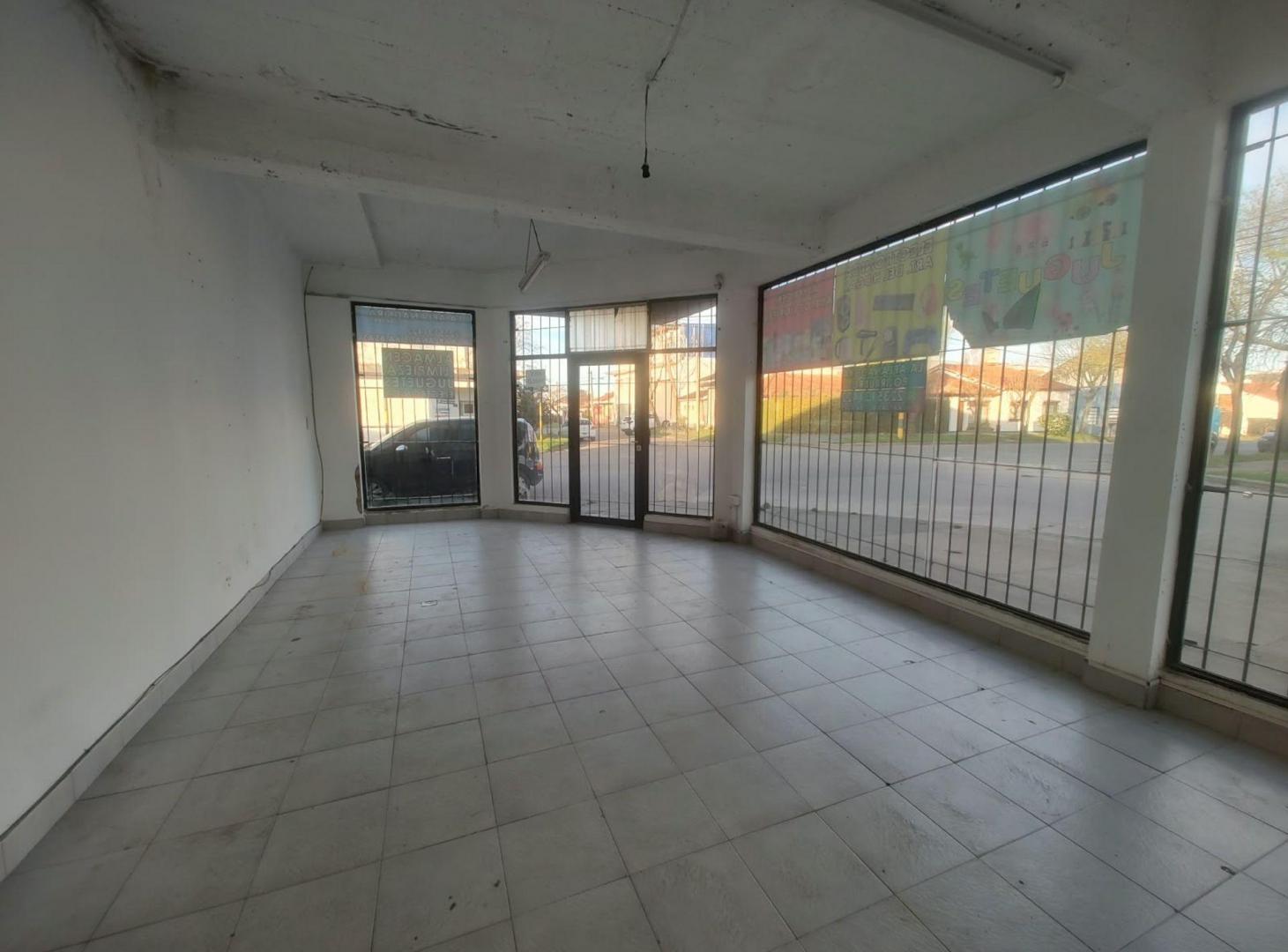 Foto de ALQUILER LOCAL COMERCIAL 34 M² PERALTA RAMOS OESTE, imagen 3