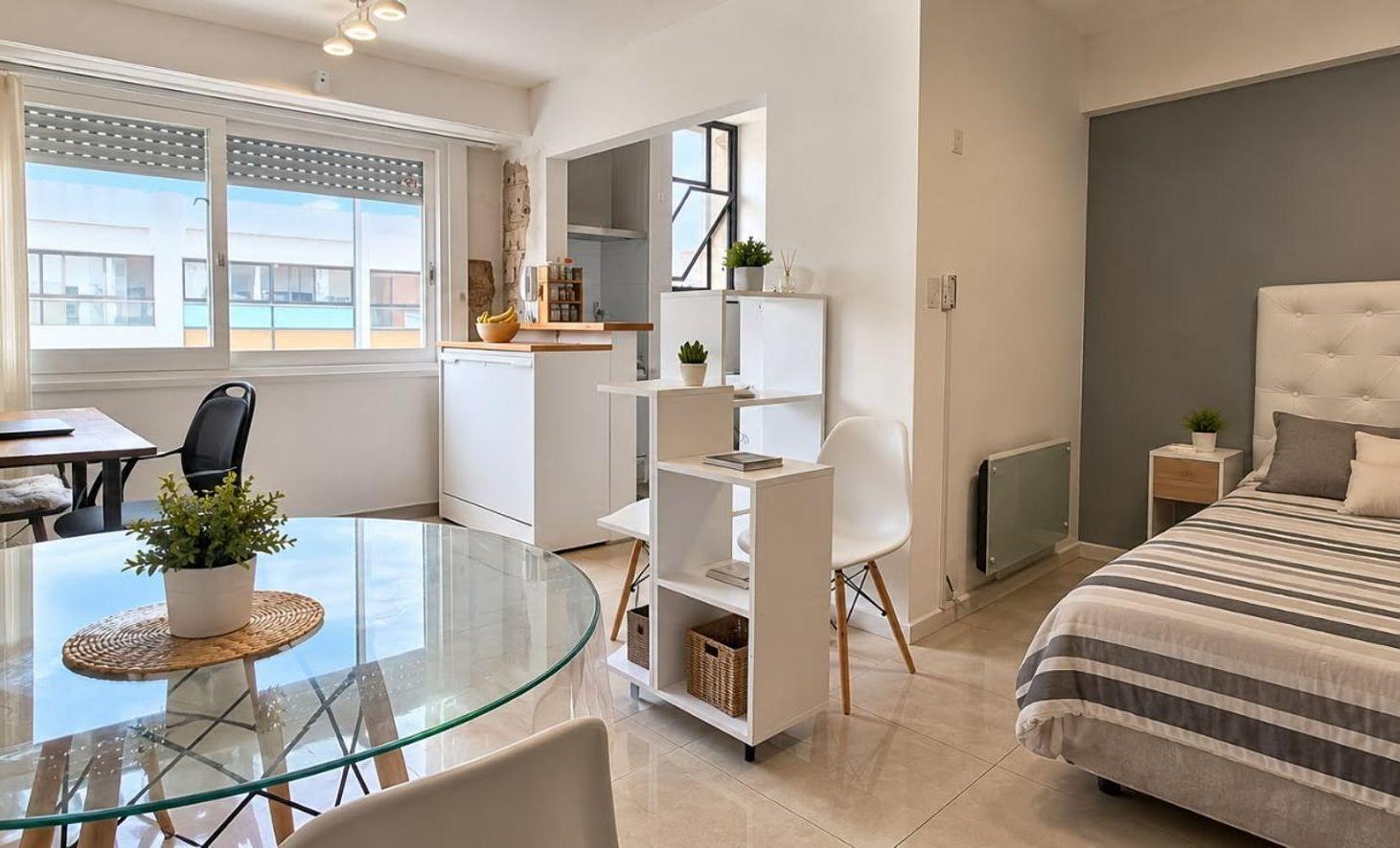 Foto de VENTA MONOAMBIENTE AL FRENTE RECICLADO CENTRO 26M2, imagen 1