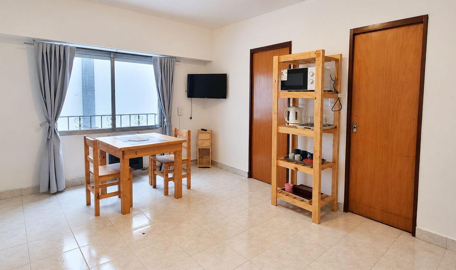 Foto de Venta Monoambiente 23M2 luminoso amoblado Aldrey, imagen 4