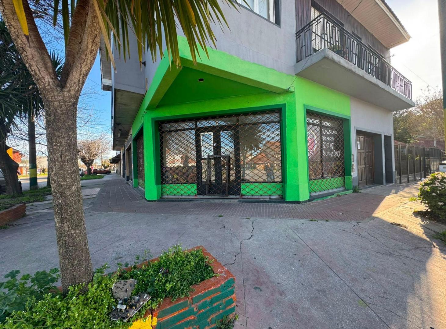 Foto de ALQUILER LOCAL ZONA MUNDIALISTA CON PATIO Y BAÑO, imagen 1