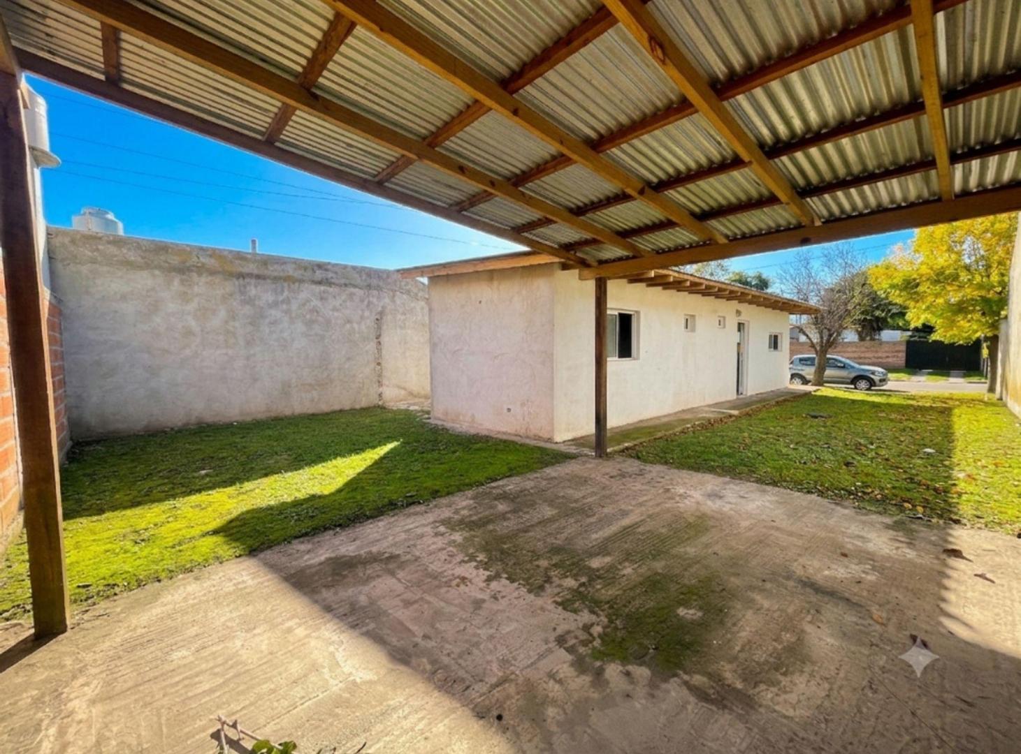Foto de VENTA DE CASA 3 AMBIENTES A TERMINAR, imagen 3