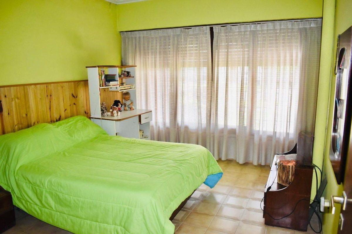 Foto de VENTA CASA 4 AMBIENTES APTA CREDITO, imagen 3