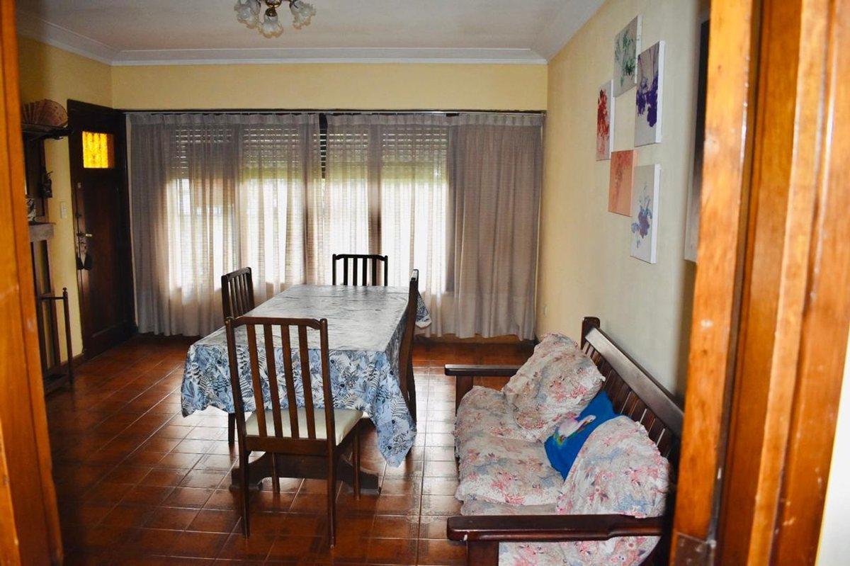Foto de VENTA CASA 4 AMBIENTES APTA CREDITO, imagen 2