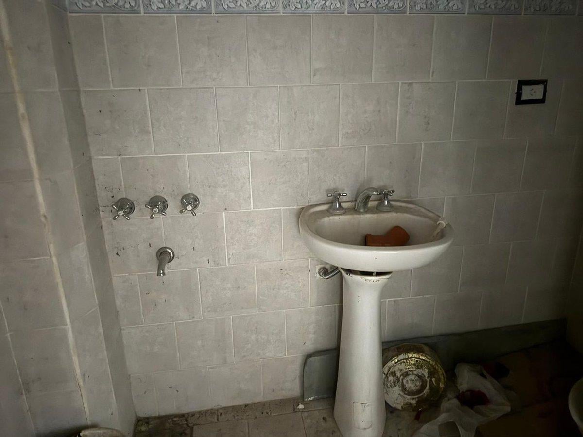 Foto de VENTA EN BLOCK 2 LOCALES + PHS CERRITO, imagen 3