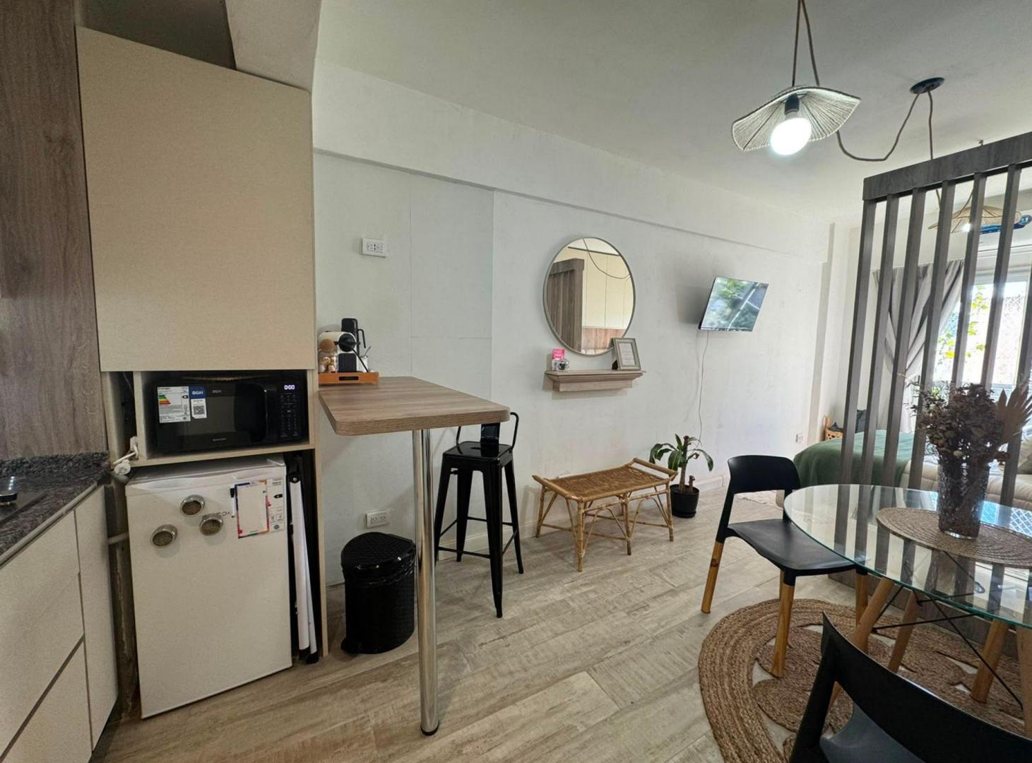 Foto de VENTA MONO PLAZA MITRE BALCON AL FRENT APTO CRED., imagen 4